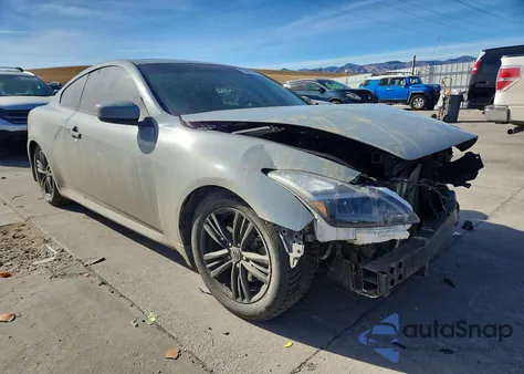 2011 Infiniti G37 z USA, uszkodzony, nr VIN JN1CV6EL5BM260588